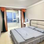 高铁站附近的军师府邸，拥有精装两居室。可直接拎包入住，屋内配备电视且带有无线网络