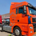 重汽汕德卡 SITRAK G7 牵引车，拥有 510 马力的强劲动力，可牵引 39.5 吨货物