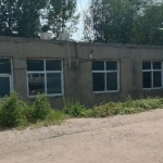 从黄粱梦高速口出发，向北行进 2 公里