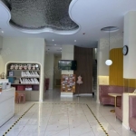 拉德芳斯汉城华都处的临街精装修商铺