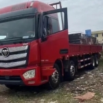 福田欧曼旗下的欧曼 EST 载货车，长度为 9.6 米，具备 430 马力