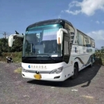 宇通的旅游团体客车，为单位一手车，非营运性质，55 座。此为单位一手非营运 55 座客车