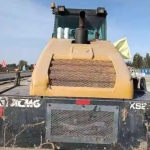 九成新的徐工震动压路机，低价出售中