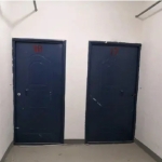 位于地下负一层，邻近育华中学。周边生活便利，交通也极为便利