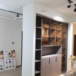 现有装修工作室转让，面积为 130 平，精装修风格。有需要的朋友请联系我