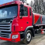 工地专用洒水车，实力护航。工地必备之选 —— 专用洒水车。洒水车，专为工地而生