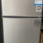 二手家电·家居小冰箱，无磕碰，使用少，想要联系