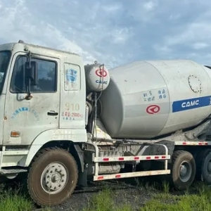 18 年的华菱大 12 方搅拌运输车，提供包提档服务