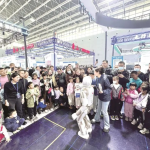 邯郸企业携前沿技术惊艳亮相数博会