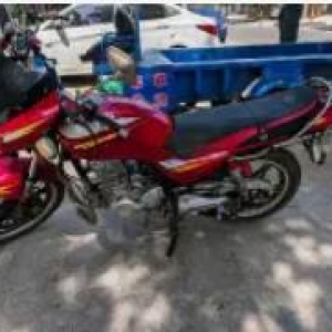 二手摩托车·想买一辆二手踏板摩托车，新点的